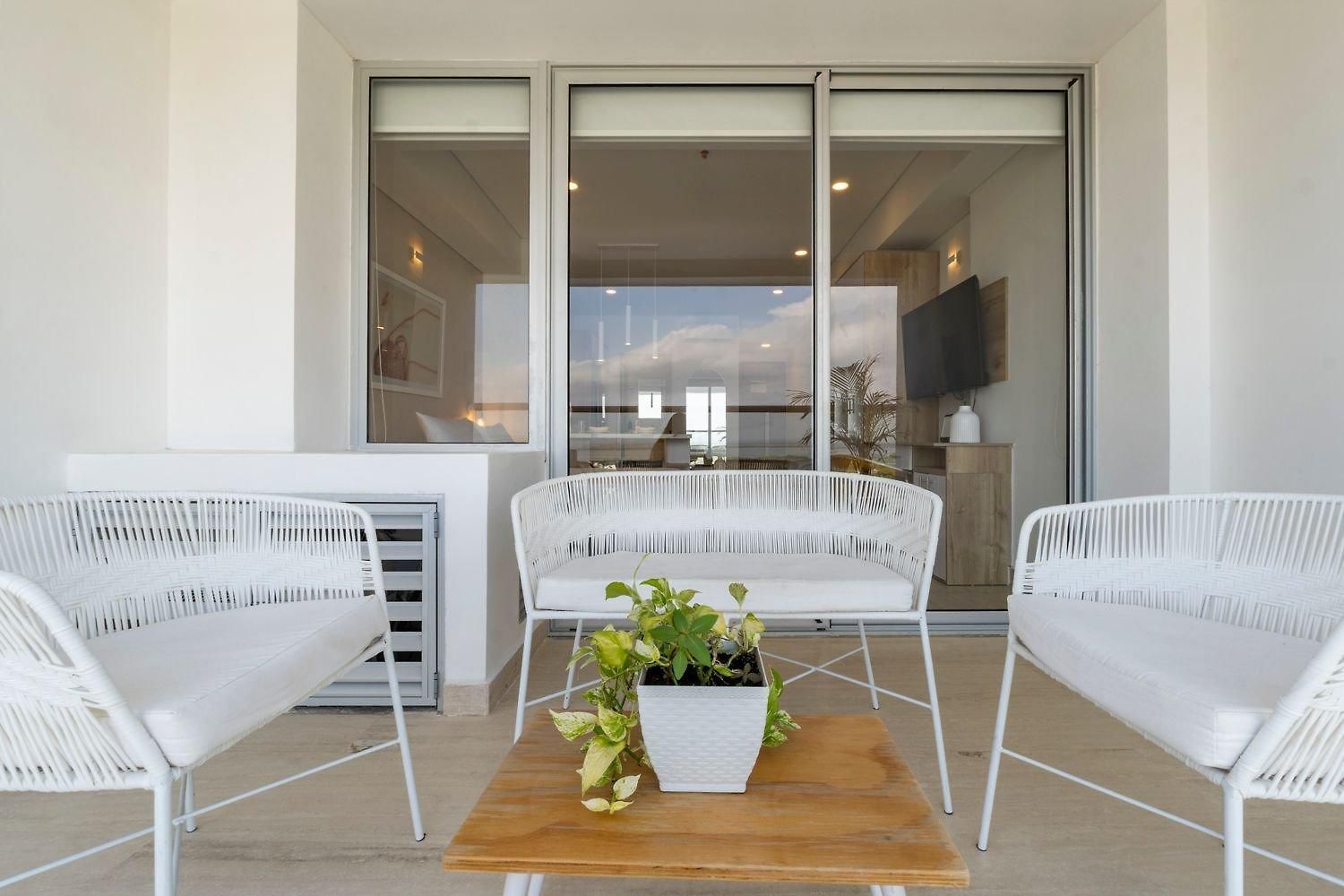 Apartamento Cb1135 | Balcón Privado Y Vista Relajante