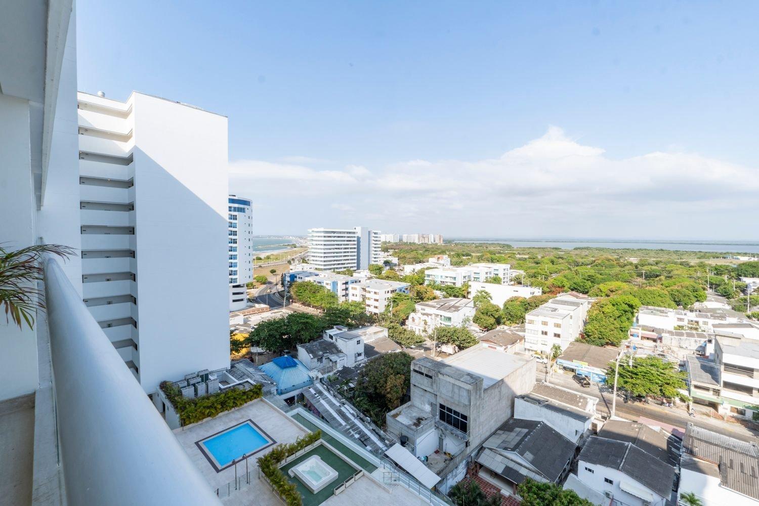 Cb1135 | Balcón Privado Y Vista Relajante