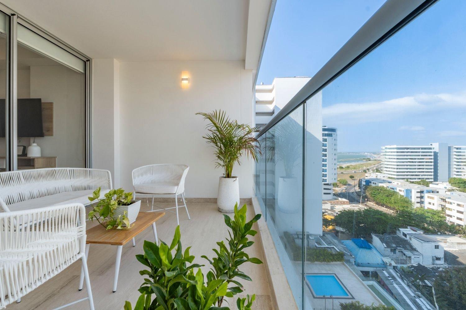 Apartamento Cb1135 | Balcón Privado Y Vista Relajante